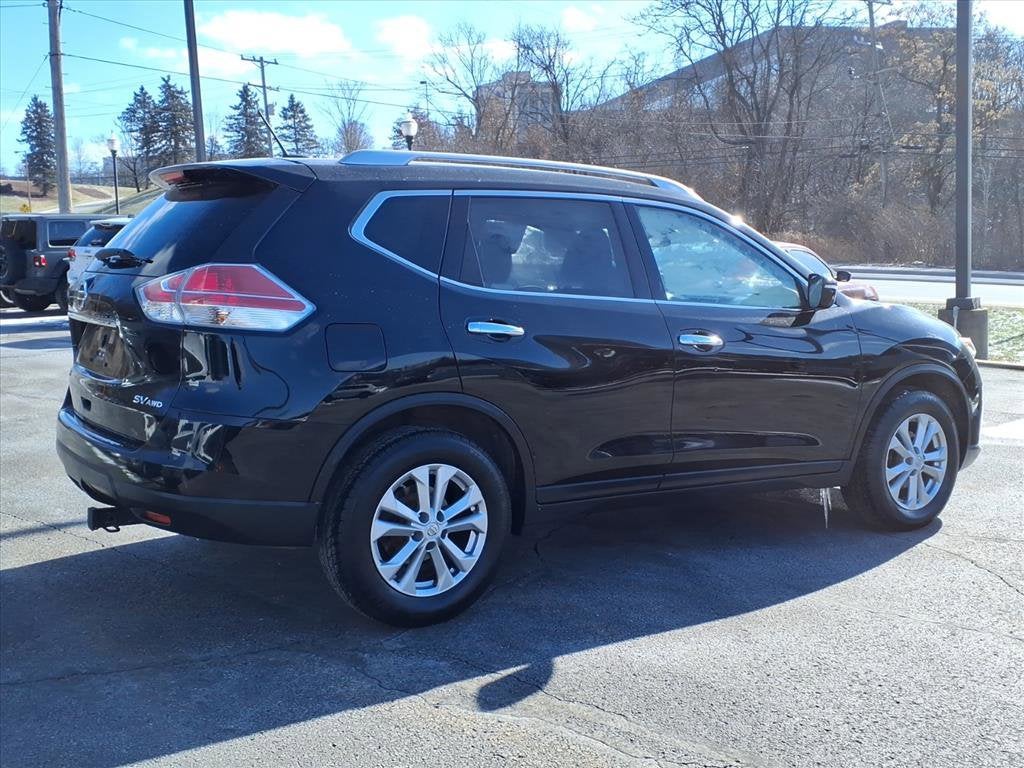 2015 Nissan Rogue SV