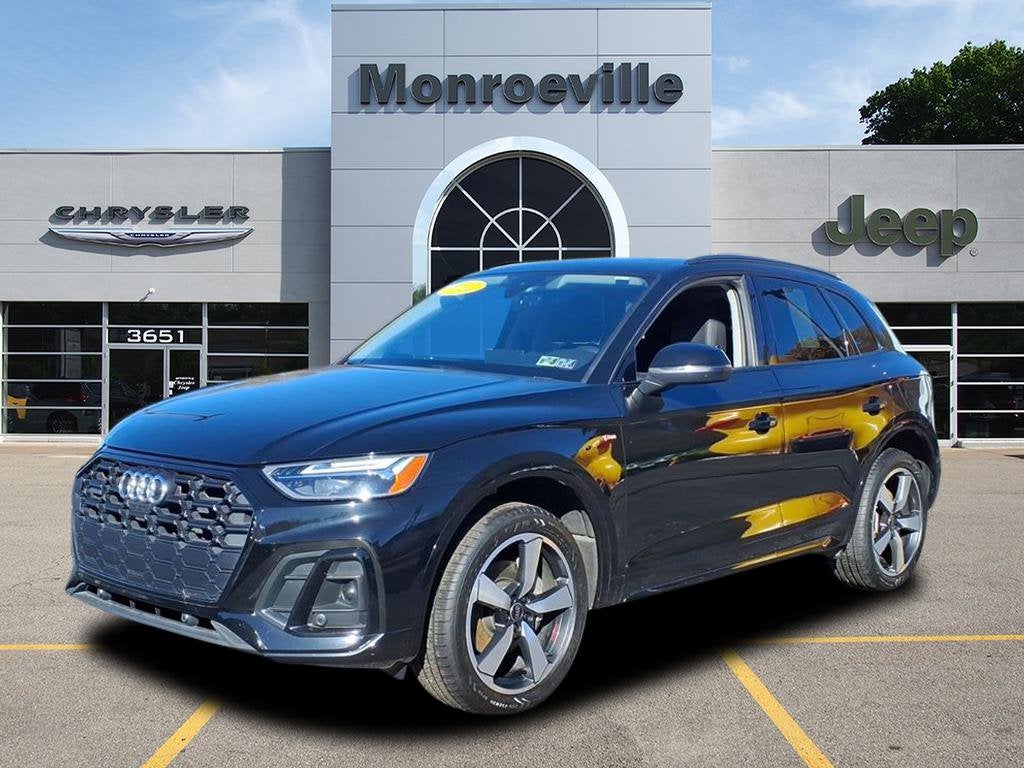 2022 Audi Q5 S line Premium Plus