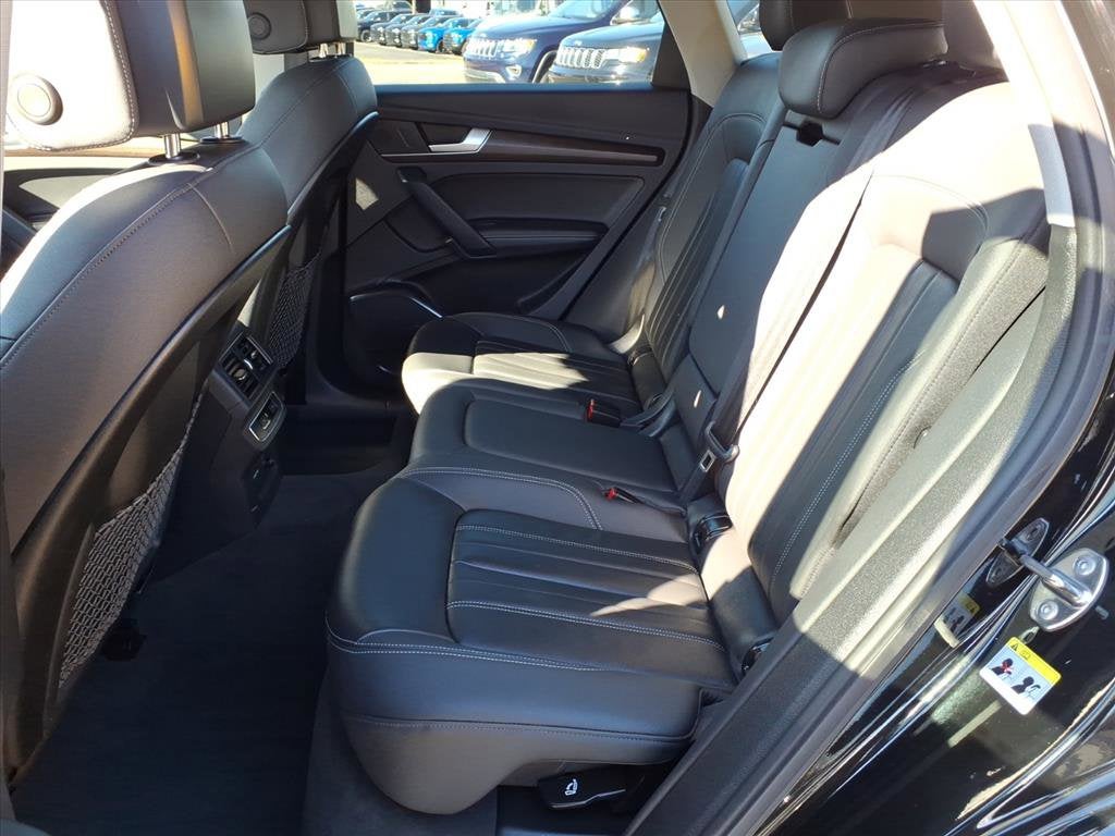 2022 Audi Q5 S line Premium Plus